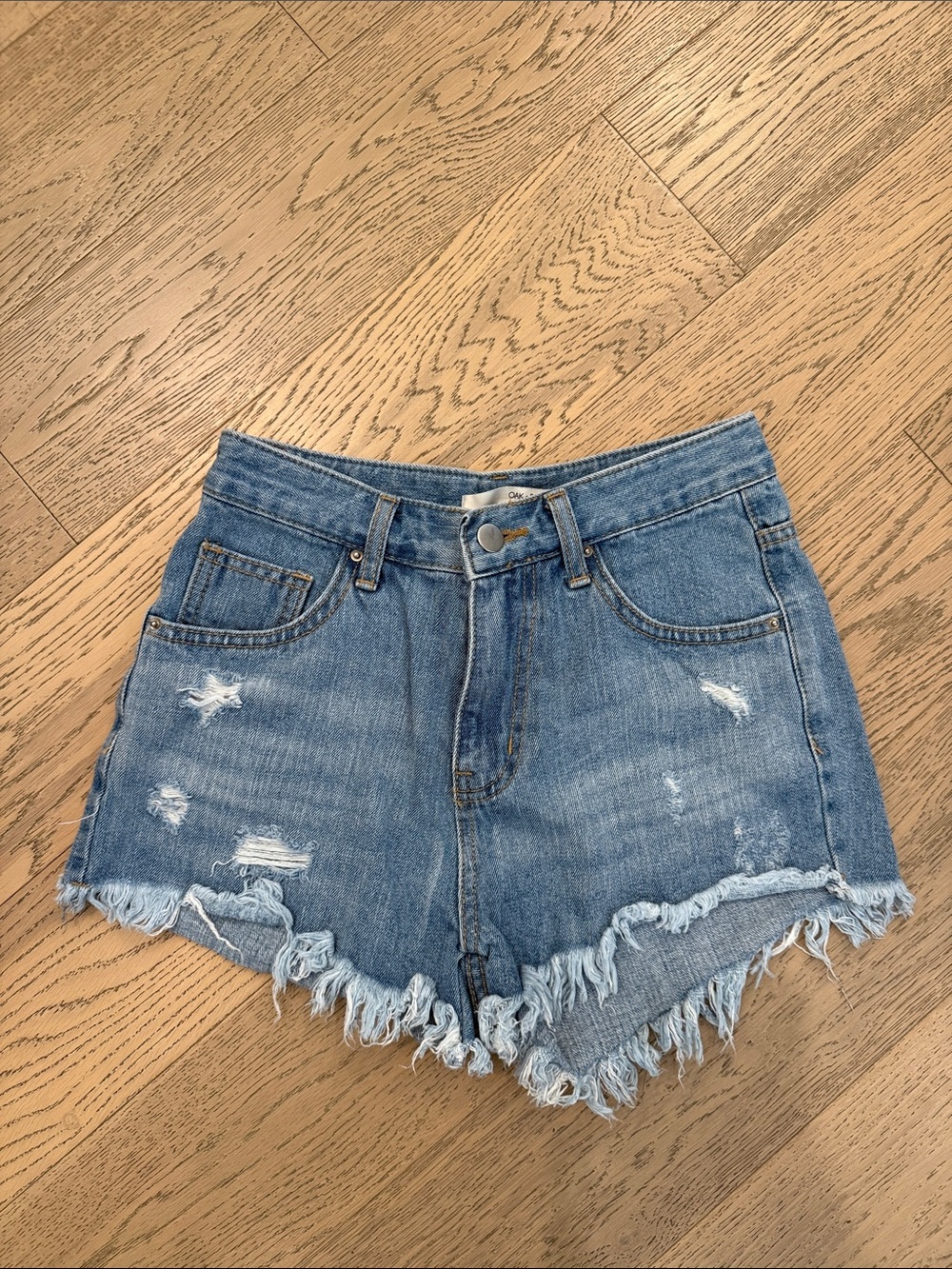 OAK+FORT/ denim cutoff light wash shorts size small